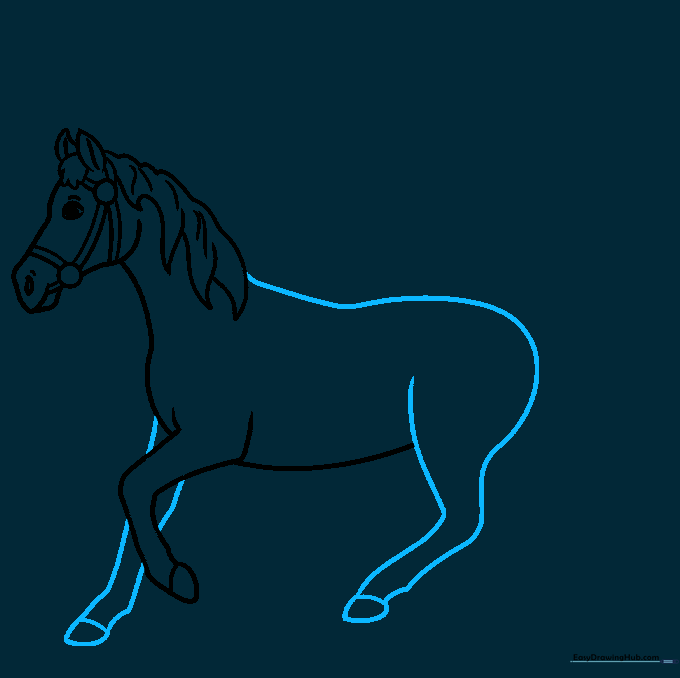 Sketching the horse's back, rump, and remaining legs to complete the body outline.