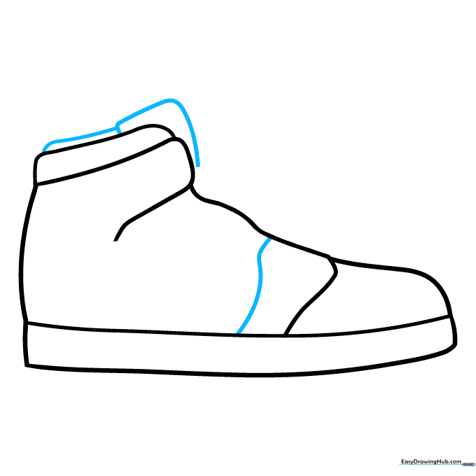 Adding structural panel lines to the upper part of the sneaker.