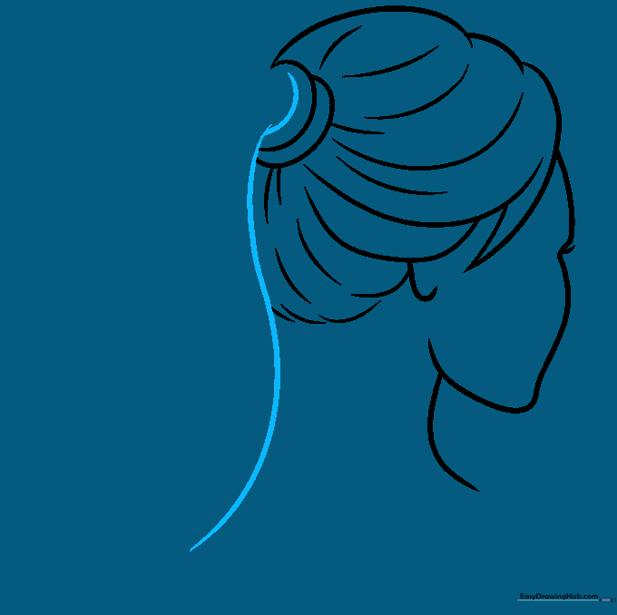 Refining the hair tie and the bottom edge of the ponytail.