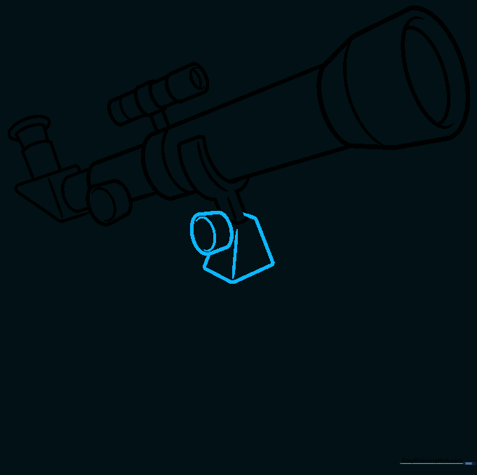Detailing the altitude adjustment knob on the telescope mount.