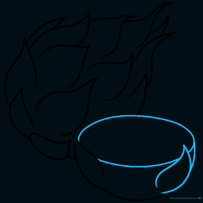 Drawing a large oval to show the interior of a sliced dragon fruit.