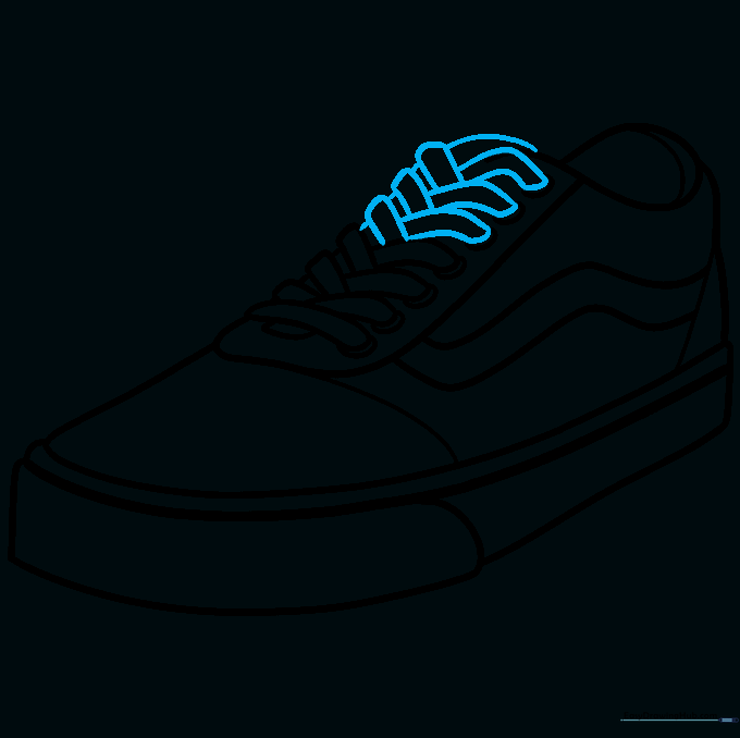 Completing the lace pattern and adding the shoe tongue detail at the top.